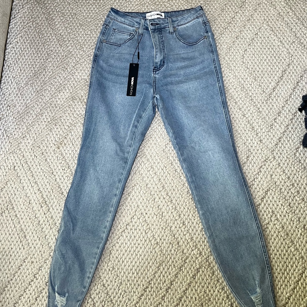 light wash fashion nova jeans